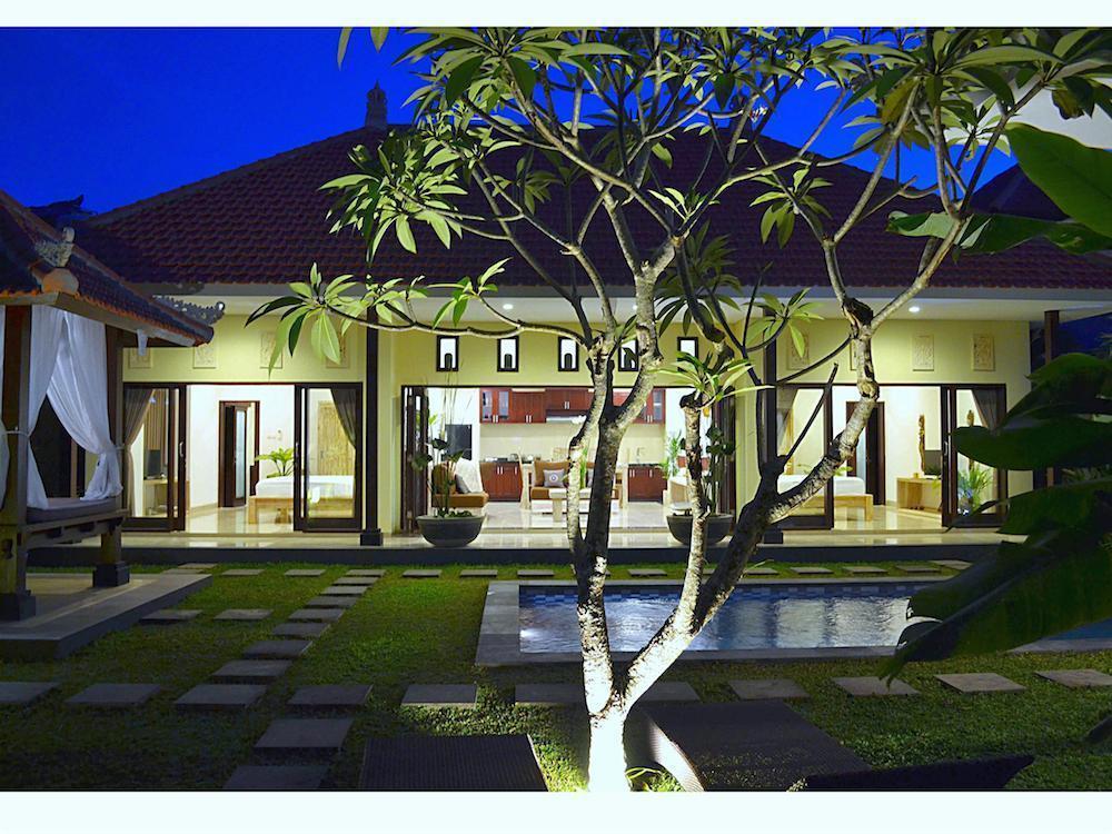 Villa Lantana Семиняк Екстериор снимка